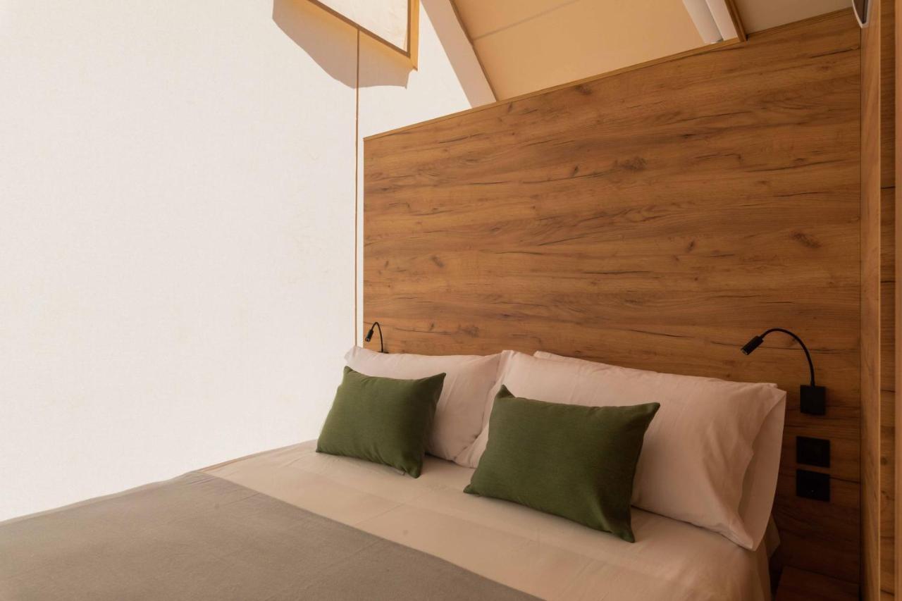 Wecamp Cadaques Hotel ภายนอก รูปภาพ