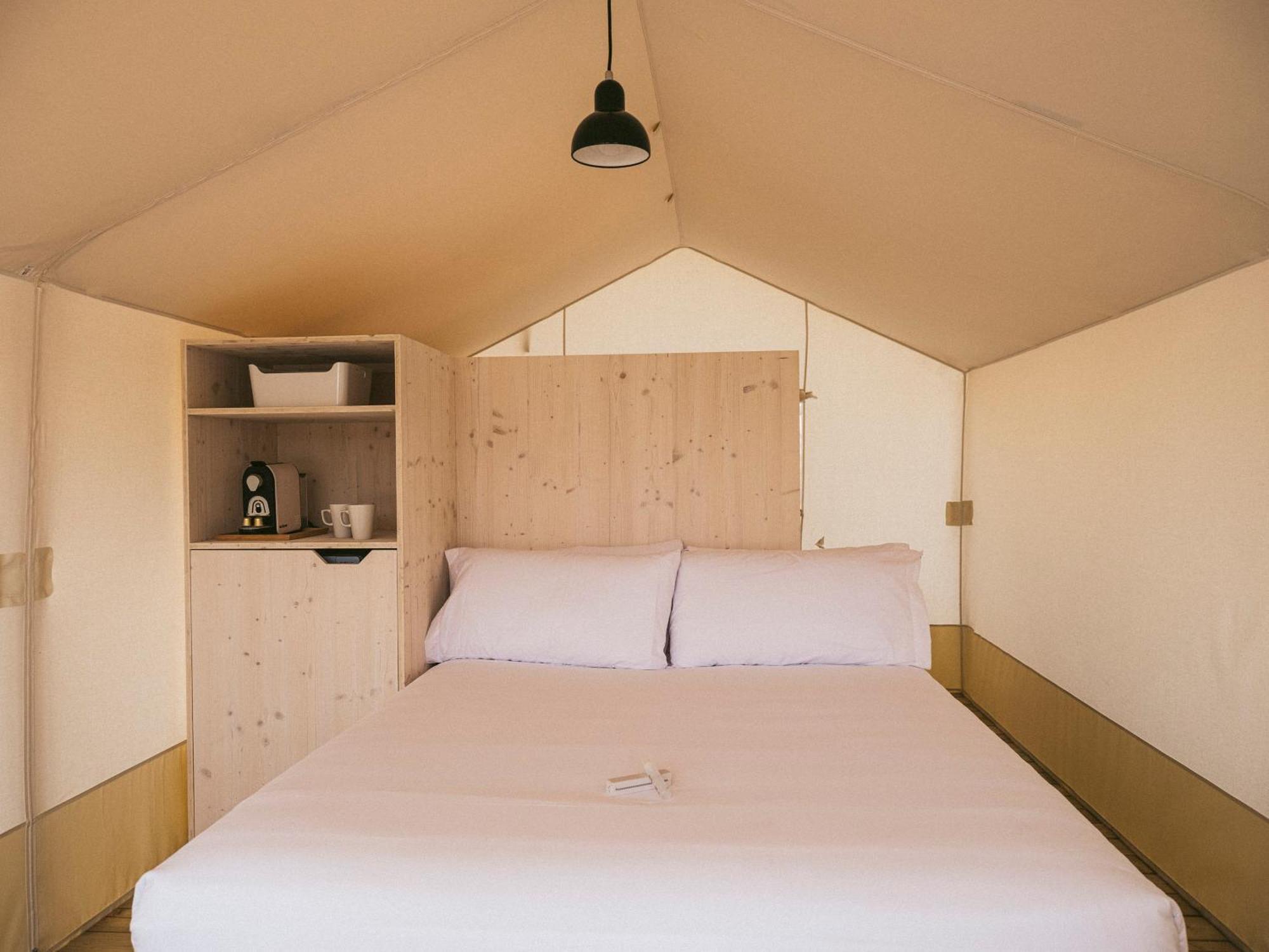 Wecamp Cadaques Hotel ภายนอก รูปภาพ